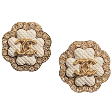 Load image into Gallery viewer, Rhinestone White Clover Earrings